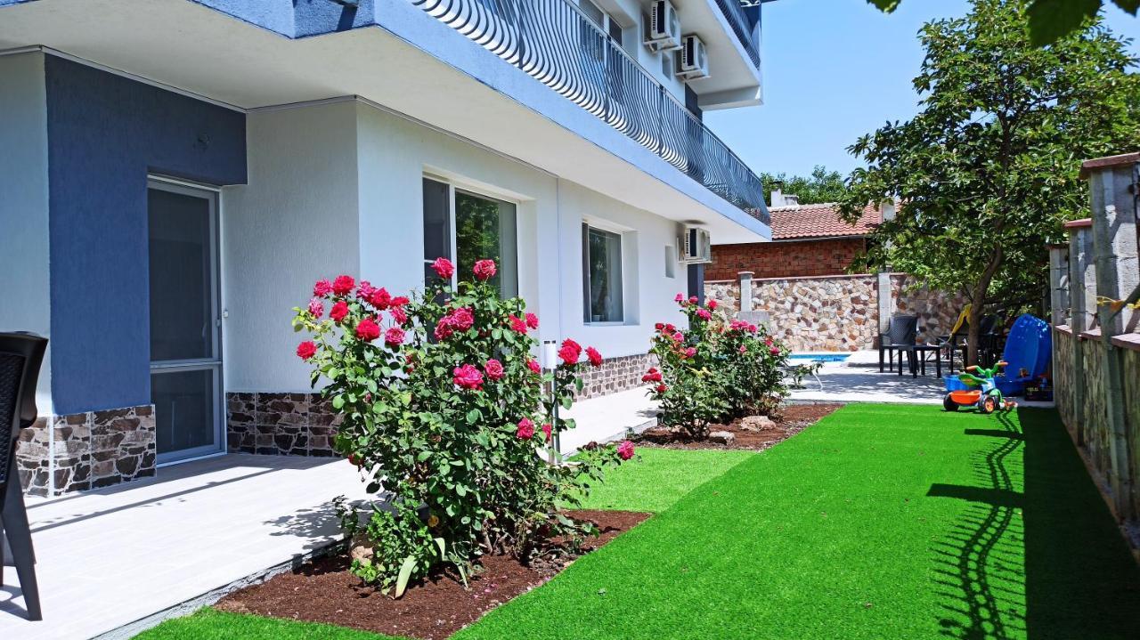 Arode Villa Ovidius بالشيك المظهر الخارجي الصورة