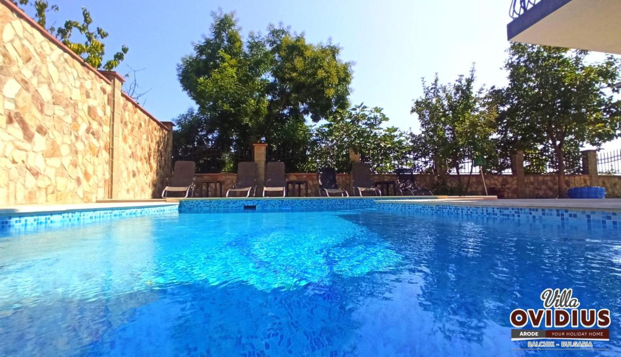 Arode Villa Ovidius بالشيك المظهر الخارجي الصورة